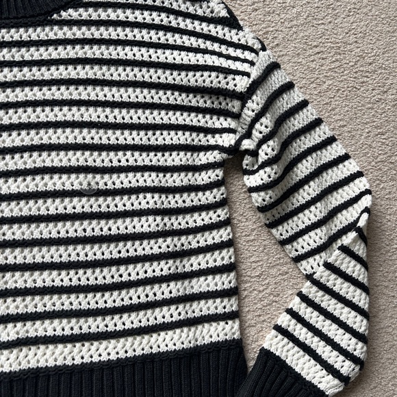 Aeropostale Women Cable Knit Cropped Pullover Sweater Top Long Sleeve Striped XS - Picture 5 of 11